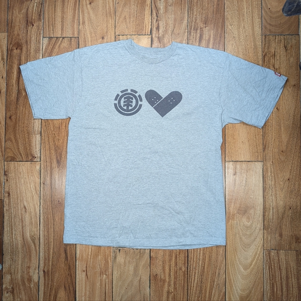 Element Skateboards Heart Tee (XL)